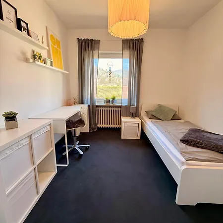 Talblick Apartament *