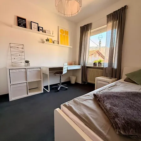Talblick Apartament *