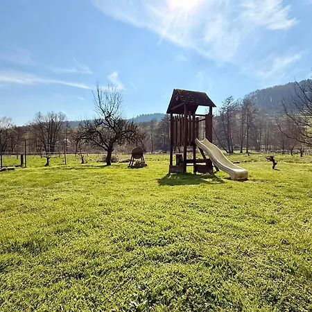 アパート Talblick Eußerthal